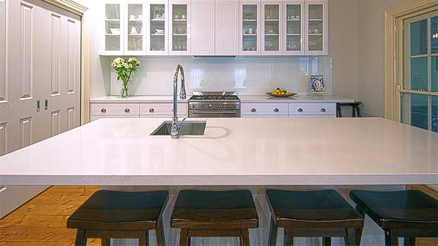 KOLOR™ - White Colour Kitchen Glass Splashbacks - Oversized 4.5 Metre Long Kitchen Glass Splashbacks -  Geelong West - Supplied & Installed by - geelongsplashbacks.com.au